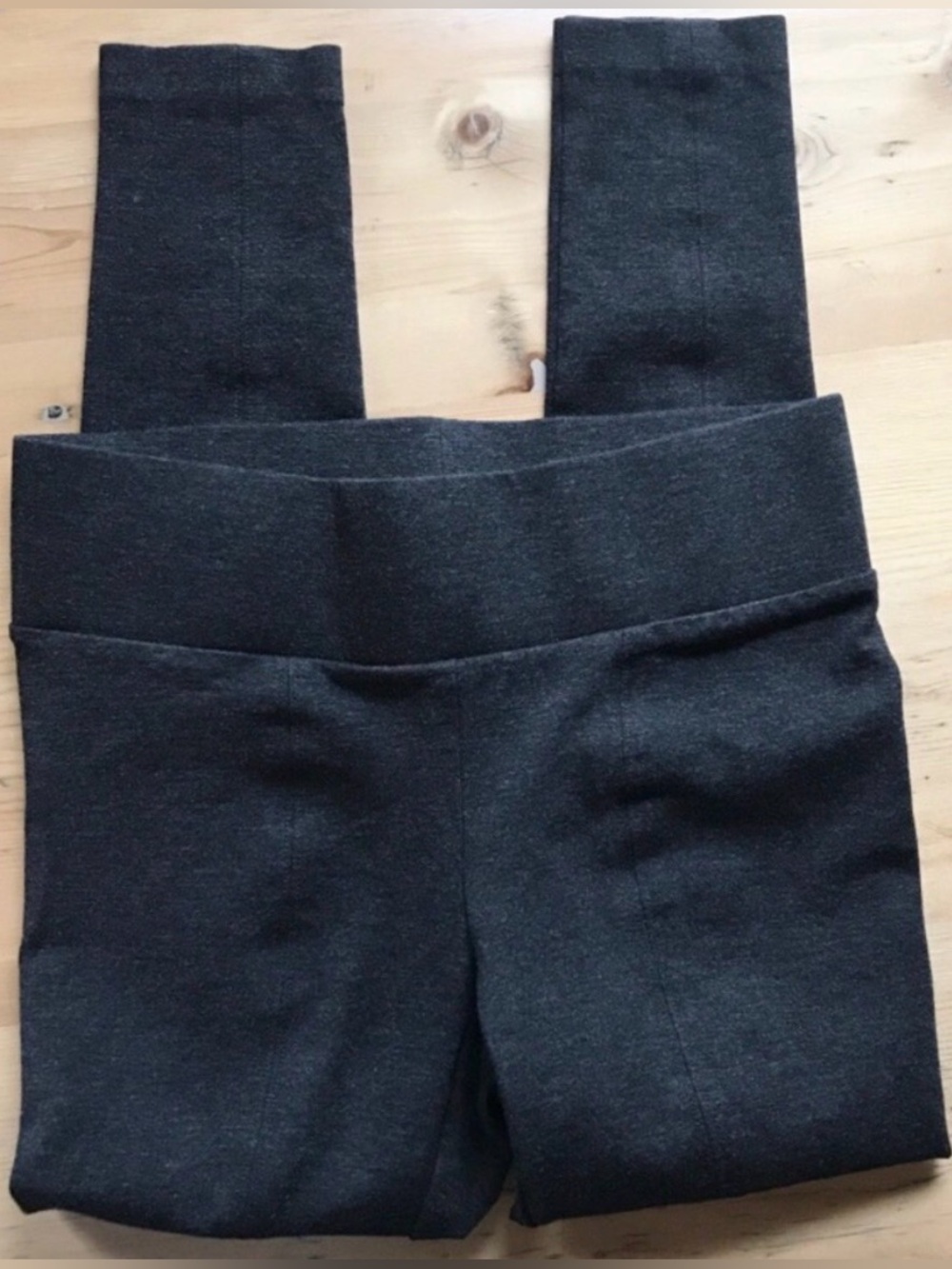 Alfani PS front seam tummy control crop leggings